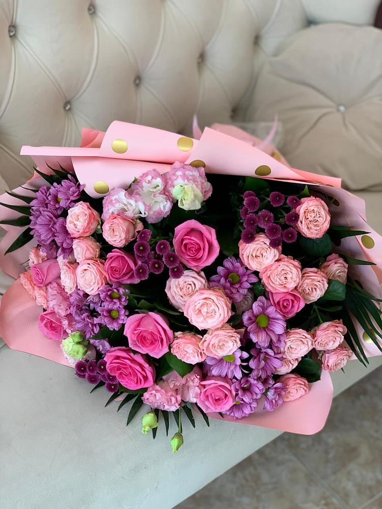 Букет цветов из: Хризантемы, Розы и Лизиантусы в Бабушкине