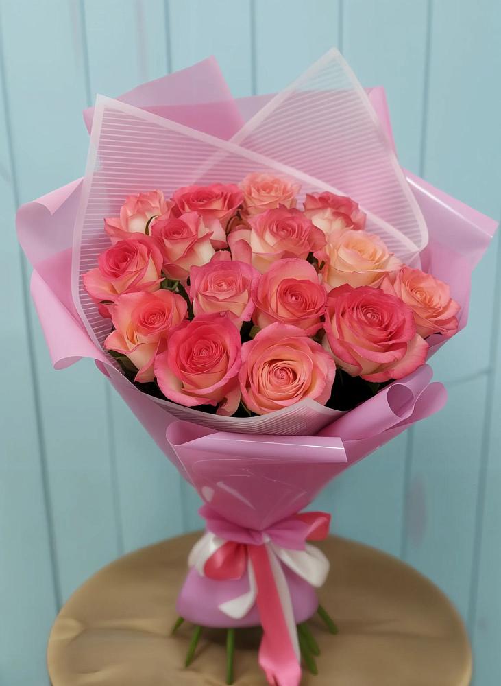 Букет 15 Розовых роз Равель в Бабушкине