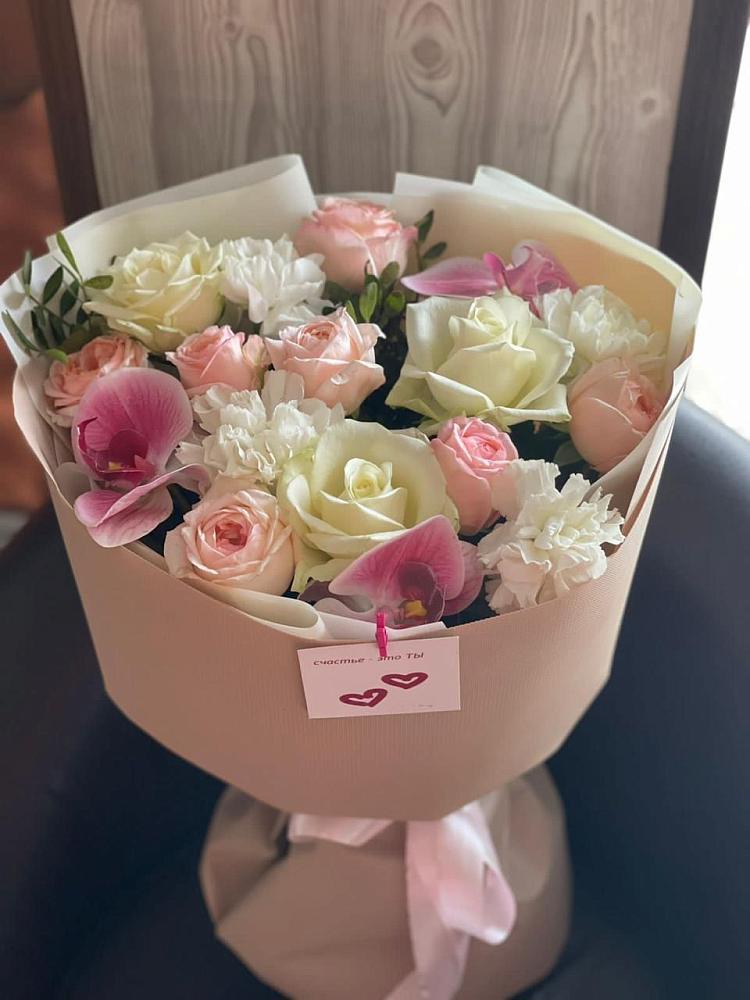 Букет цветов из: Орхидеи, Розы и Гвоздики в Бабушкине