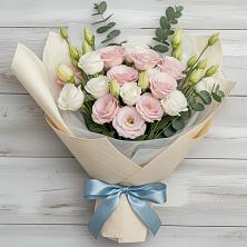 Букет цветов из:  Лизиантусы в Бабушкине