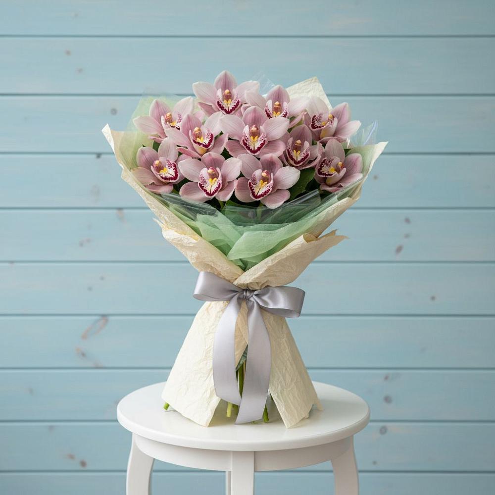 Букет цветов из: Орхидеи и Розы в Бабушкине