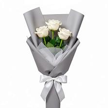 Букет 3 белые розы в Бабушкине