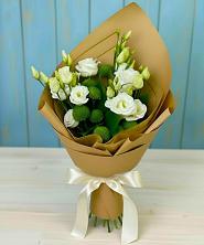 Букет цветов из:  Хризантемы и Лизиантусы в Бабушкине