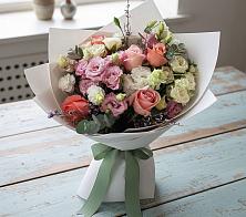 Букет цветов из:  Розы, Лизиантусы и Гвоздики в Бабушкине