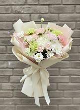 Букет цветов из:  Гвоздики, Розы, Лизиантусы и Хризантемы в Бабушкине