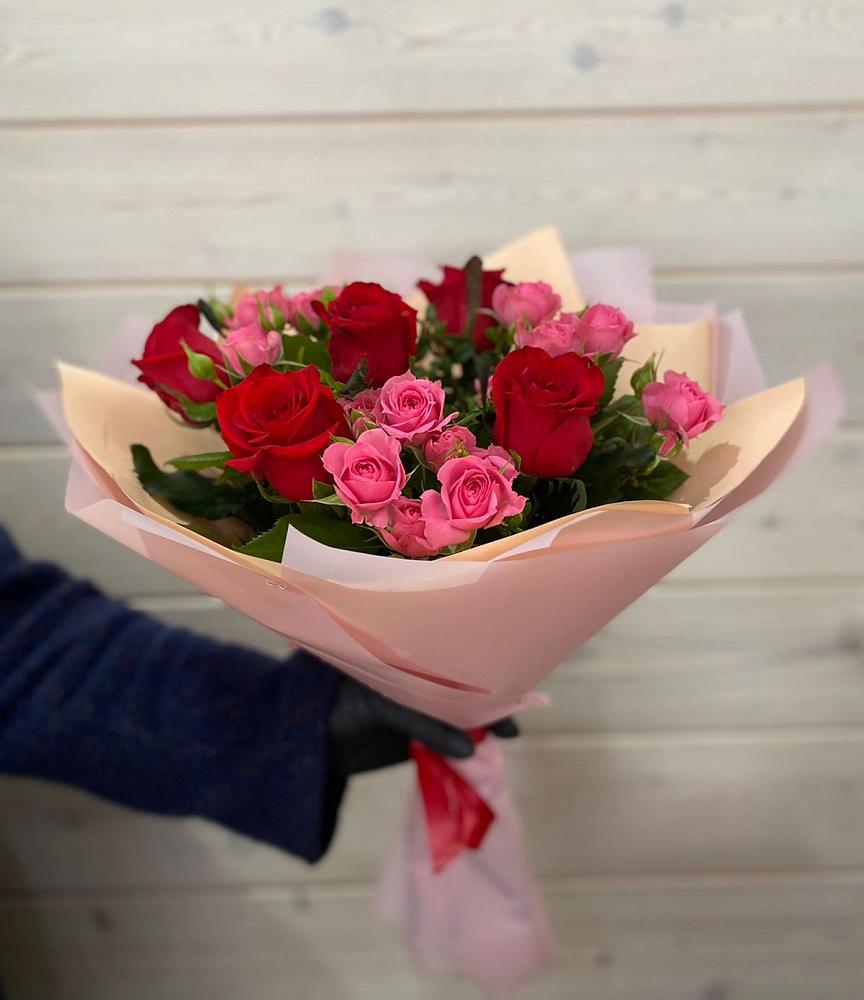 Букет цветов из: Розы в Бабушкине